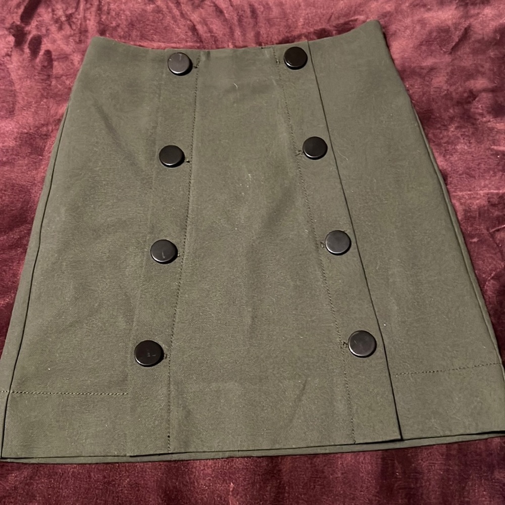 LOFT green skirt